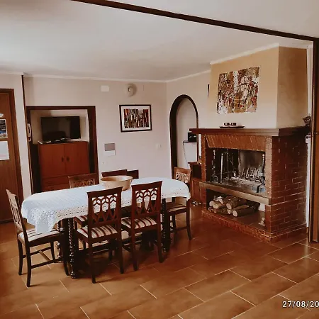 Casavacanze Salza Nel Borgo Apartment *
